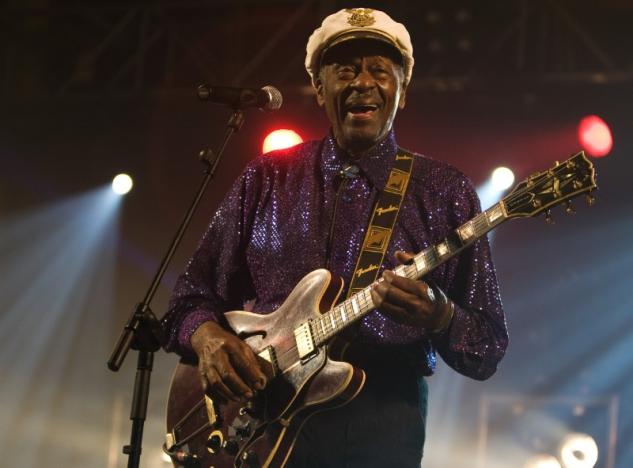 Rock 'n' roll pioneer Chuck Berry dead at 90